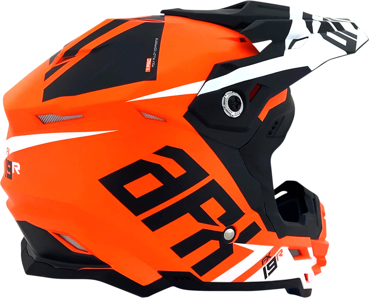 0110-7085 . 0110-7085 . FX-19R Racing Helmet